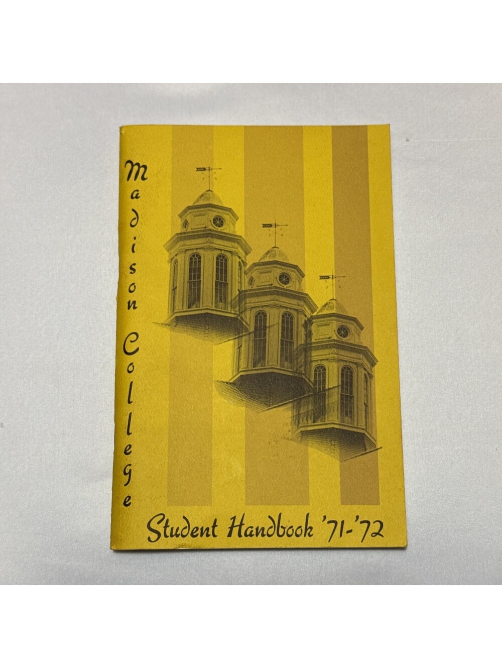 Vintage James Madison College student handbook 1971-1972 JMU Virginia School